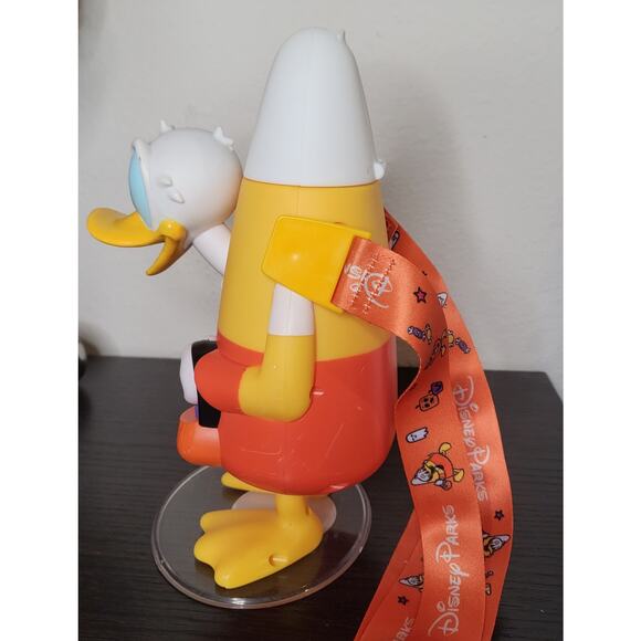 Disney Donald Duck Glow in the Dark Candy Corn Sipper Cup with Straw NEW - Picture 3 of 7